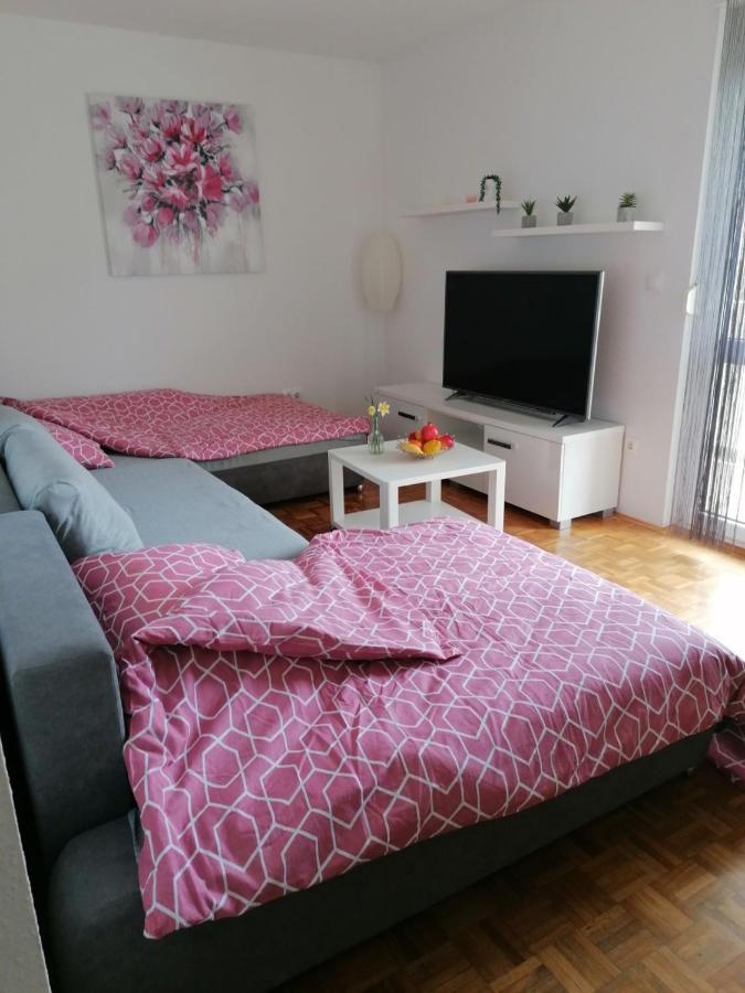 Apartman Petra Pola Esterno foto